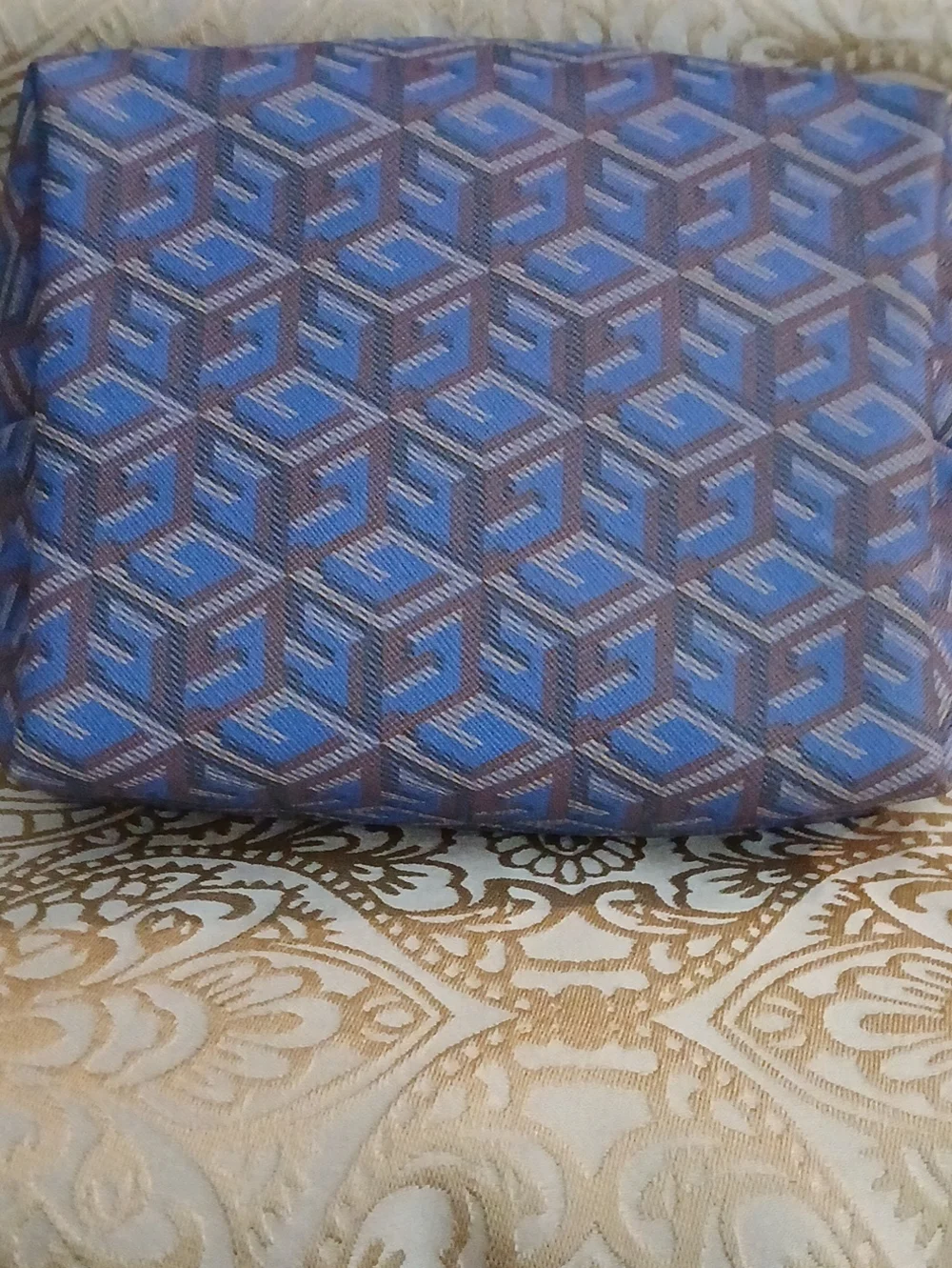 (4) Toiletry/Cosmtic Pouch Bundle